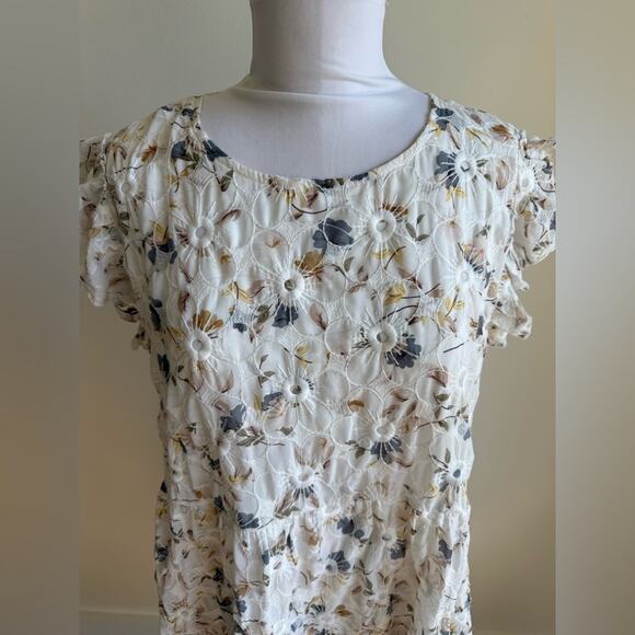 ORANGE CREEK IVORY FLORAL TIERED EMBROIDERED MATERNITY DRESS SIZE MEDIUM - Picture 7 of 9